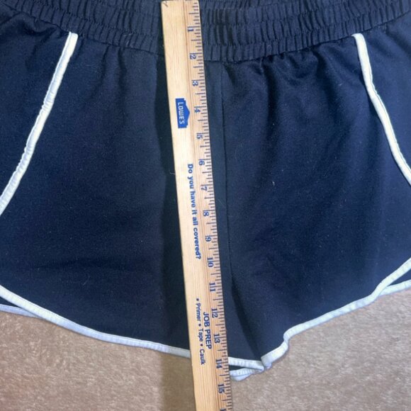 No Boundaries Women XL (15/17) Black White Polyester Blend Pull On Shorts (R) - Picture 3 of 4